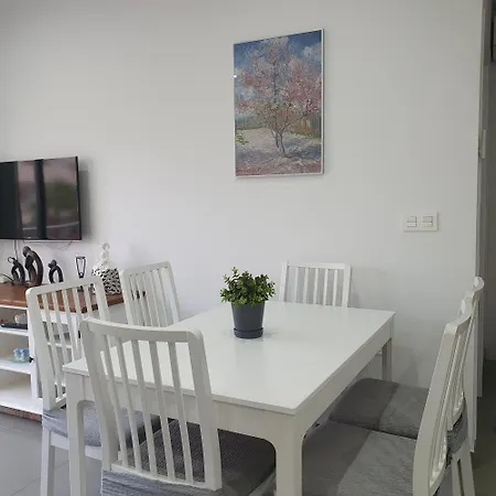 Apartamento Playa Elisa 13